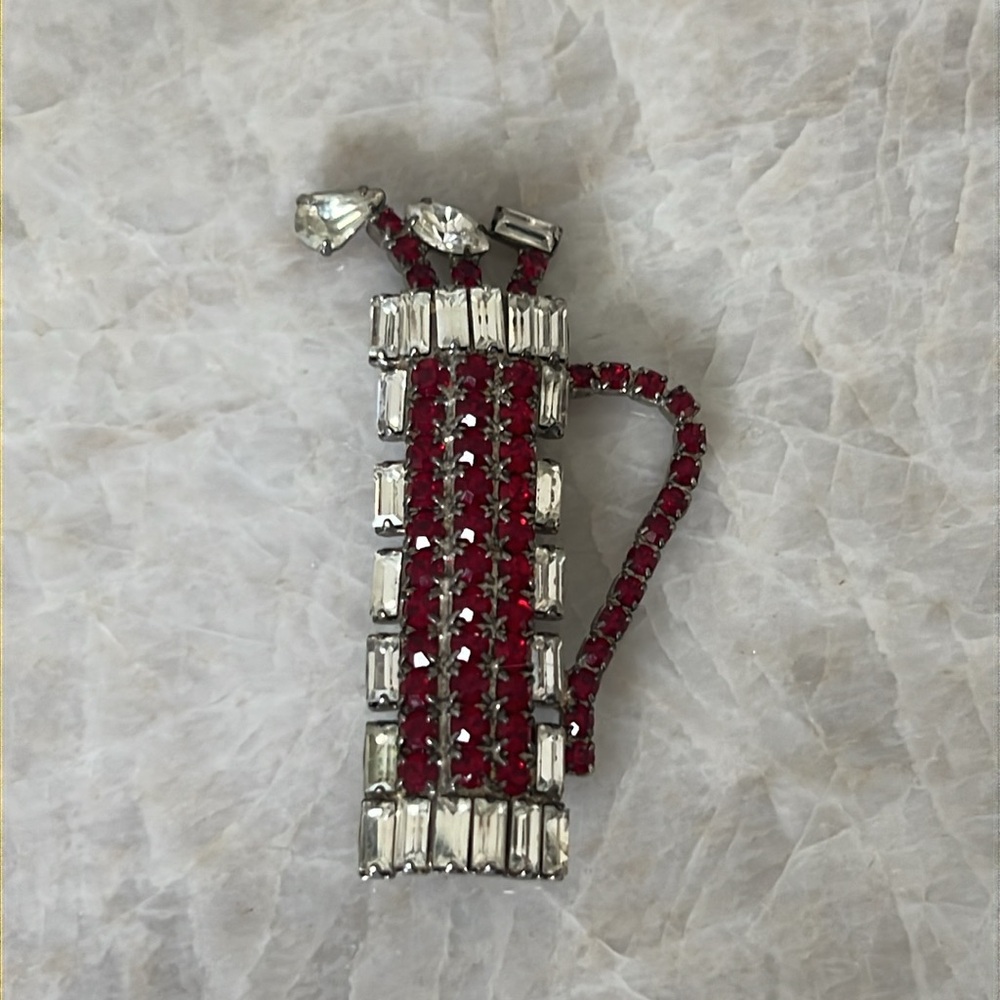 Stunning Rhinestone Golf Bag and Puts Brooch